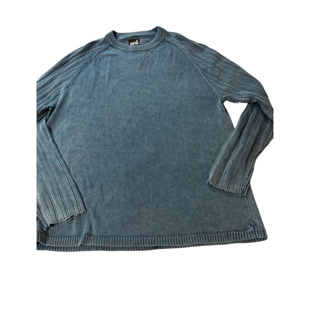 Men's Crewneck Sweater in Washed Blue